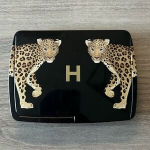 Hourglass Leopard Ambient Lighting Edit Unlocked